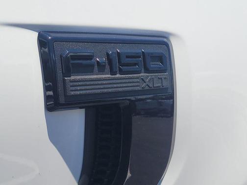 Oxford White 2024 Ford F-150 XLT