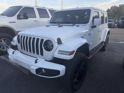 2022 Jeep Wrangler Unlimited Sahara