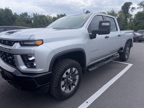 2022 Chevrolet Silverado 2500 Custom