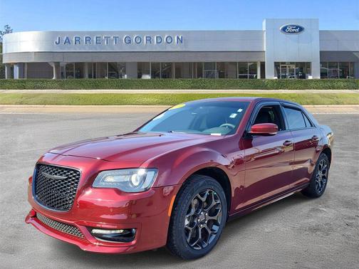 2023 Chrysler 300 Touring