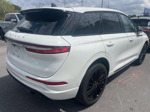 2025 Lincoln Corsair Reserve