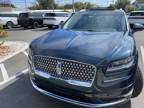 2022 Lincoln Nautilus Reserve