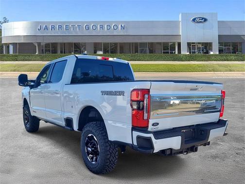 2026 Ford F-250 Platinum