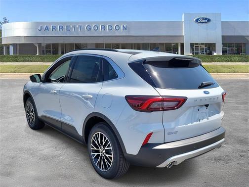 2025 Ford Escape PHEV SE