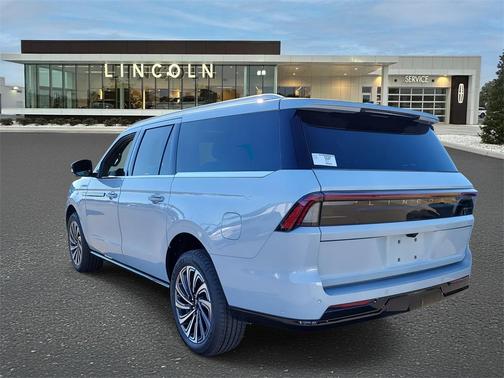 2025 Lincoln Navigator Black Label