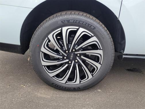 2025 Lincoln Navigator Black Label