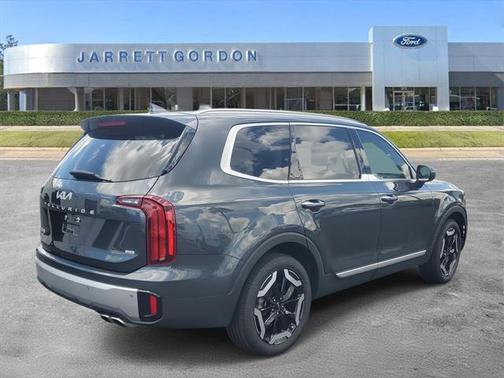 2023 Kia Telluride S