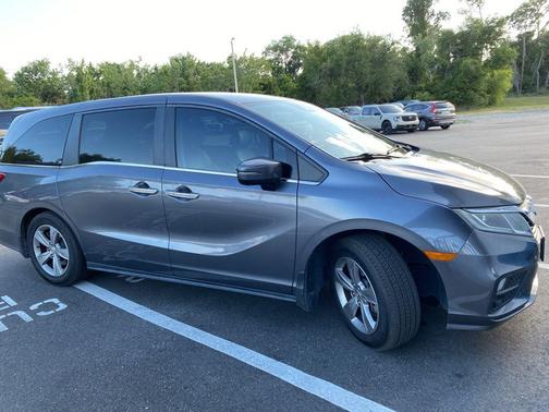Gray 2018 Honda Odyssey EX