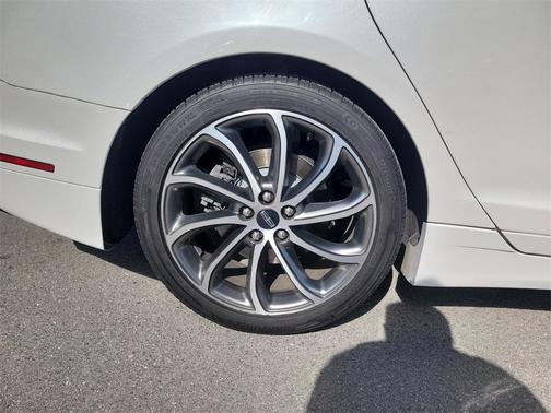 2020 Lincoln MKZ Reserve