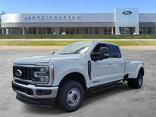 2026 Ford F-350 XLT
