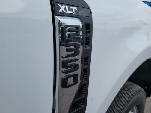 2026 Ford F-350 XLT