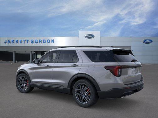 Carbonized Gray Metallic 2026 Ford Explorer ST-Line