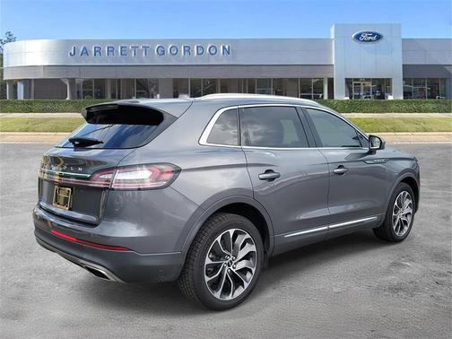 2021 Lincoln Nautilus Reserve