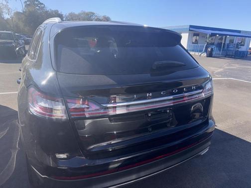 2022 Lincoln Nautilus Standard