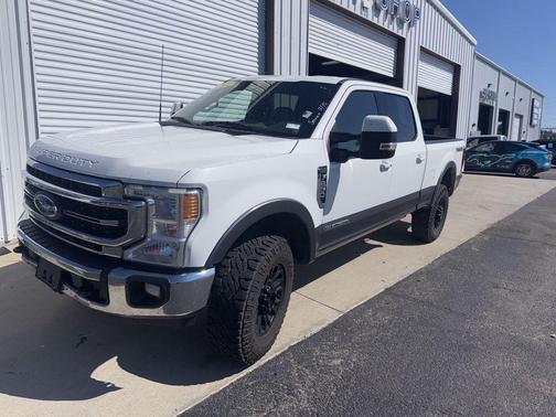 Star White 2022 Ford F-250 Lariat
