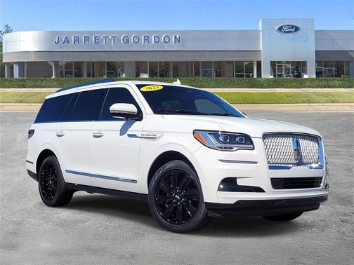 2023 Lincoln Navigator Reserve