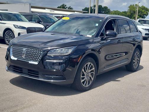 Infinite Black 2021 Lincoln Corsair Standard