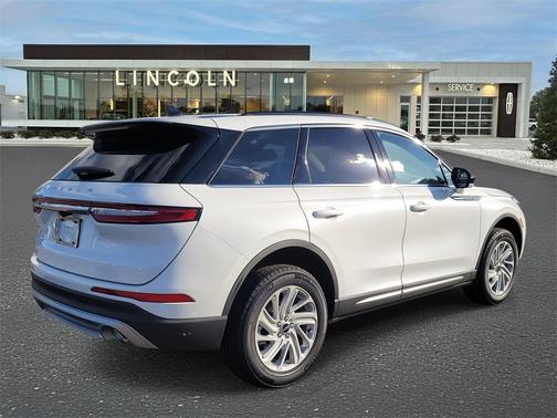 2026 Lincoln Corsair Premiere