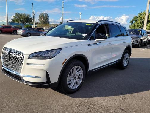 2026 Lincoln Corsair Premiere