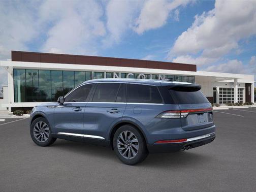 Whisper Blue Metallic Clearcoat 2026 Lincoln Aviator Premiere