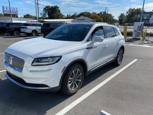 2022 Lincoln Nautilus Reserve