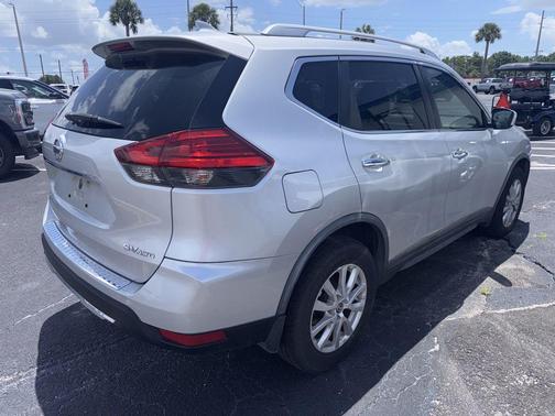 Brilliant Silver 2017 Nissan Rogue SV