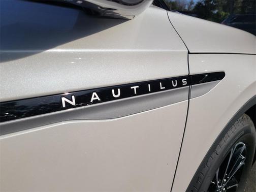 2026 Lincoln Nautilus Premiere