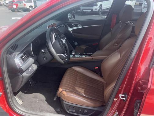 2020 Genesis G70 3.3T RWD