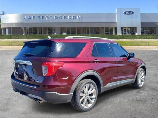 2022 Ford Explorer Platinum