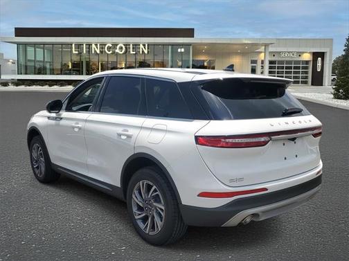 2025 Lincoln Corsair Premiere
