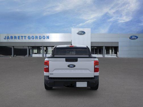 Space White Metallic 2026 Ford Maverick XLT