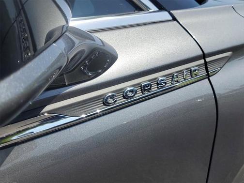 2025 Lincoln Corsair Premiere
