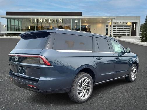 2025 Lincoln Navigator Reserve