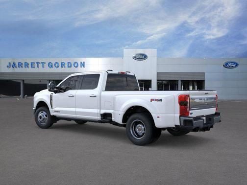 2026 Ford F-350 King Ranch