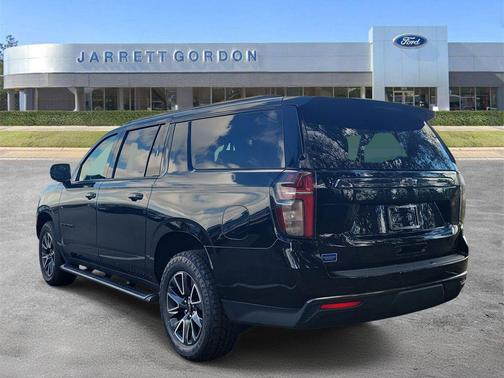 2021 Chevrolet Suburban 4WD Z71