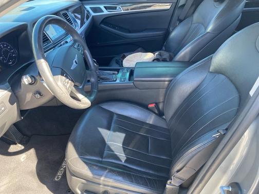 2015 Hyundai Genesis 3.8