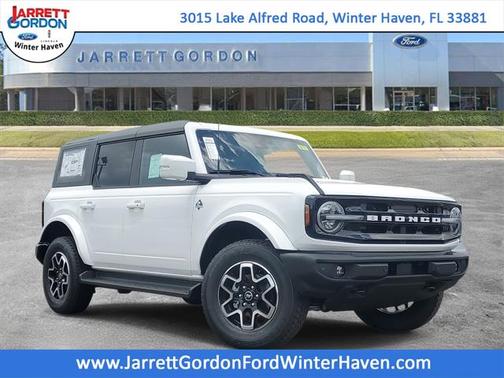 2025 Ford Bronco Outer Banks