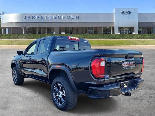 2023 GMC Canyon AT4