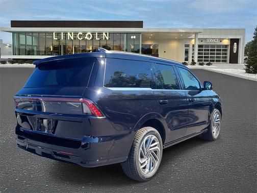 2025 Lincoln Navigator Reserve