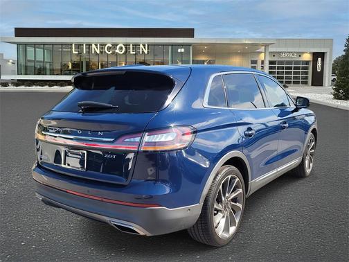 2019 Lincoln Nautilus Reserve