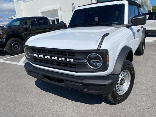 2025 Ford Bronco Base