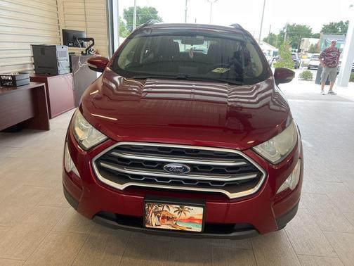 Ruby Red Metallic Tinted Clearcoat 2020 Ford EcoSport SE