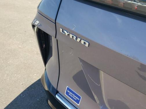 2024 Cadillac LYRIQ Luxury w/1SD