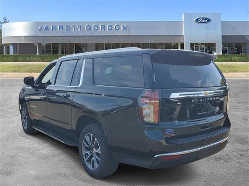 2021 Chevrolet Suburban LT
