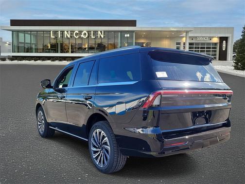 2025 Lincoln Navigator Black Label