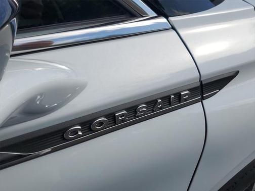 2025 Lincoln Corsair Premiere