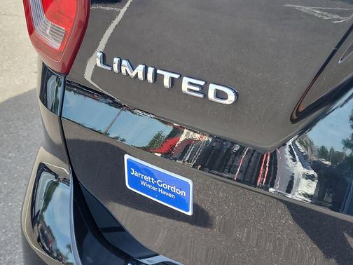 Agate Black Metallic 2019 Ford Explorer Limited