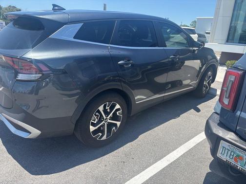 Gravity Gray 2023 Kia Sportage EX