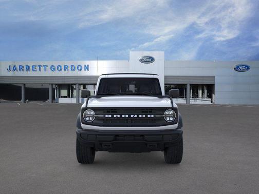 Oxford White 2025 Ford Bronco Base