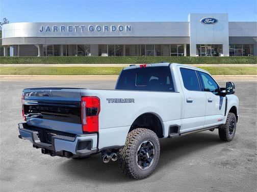 2026 Ford F-250 Platinum